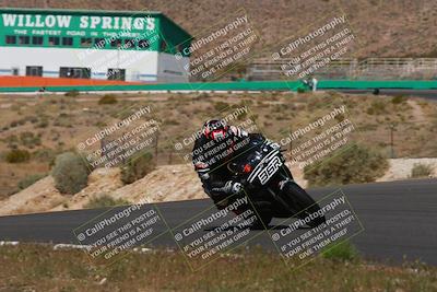 media/Apr-19-2025-AHRMA (Sat) [[3d98ca3309]]/Practice/Group 4/Turn 6/